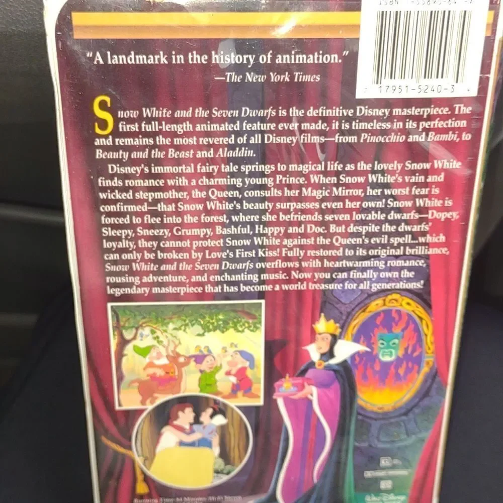Walt Disney's Masterpiece Snow White and the seven Dwarfs vintage VHS